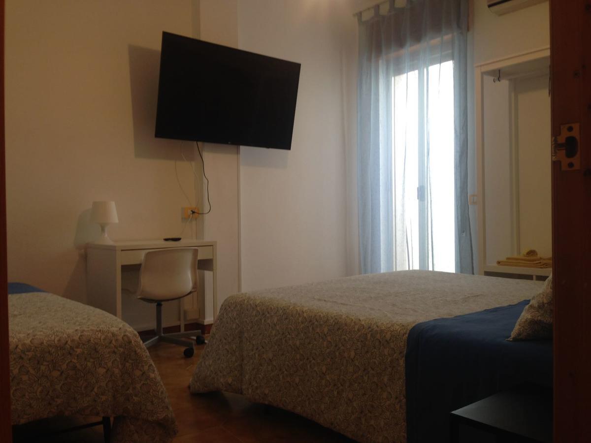 Guest House Via Crispi Pozzallo Zewnętrze zdjęcie