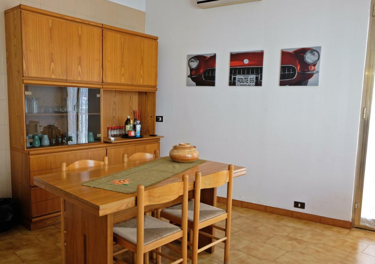 Guest House Via Crispi Pozzallo Zewnętrze zdjęcie