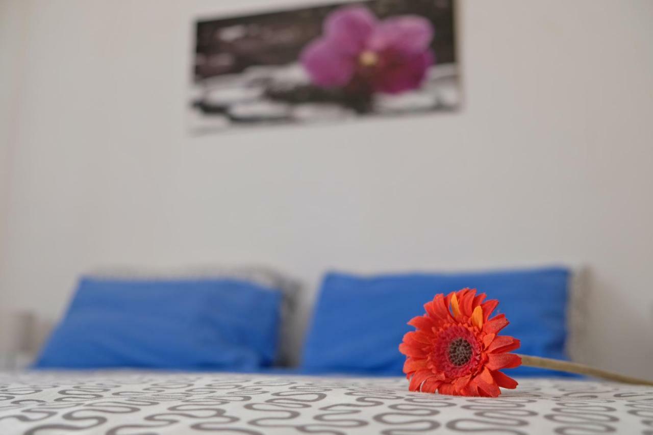 Guest House Via Crispi Pozzallo Zewnętrze zdjęcie